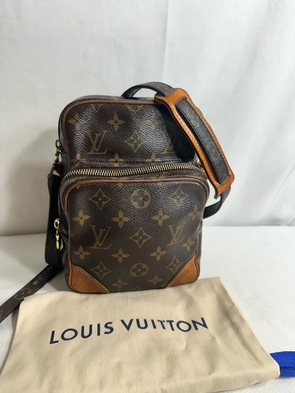 Louis Vuitton Crossbody Bag